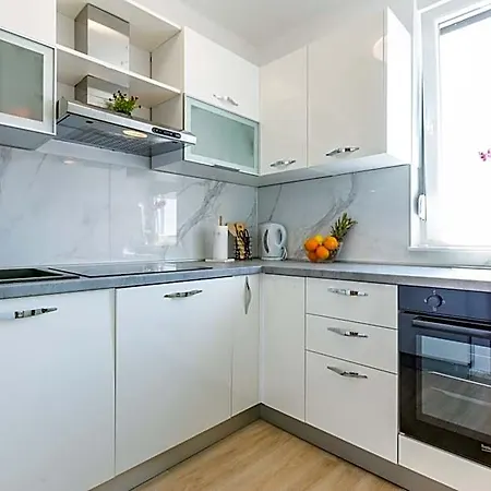 דירה Apolon 2bdr With Balcony *